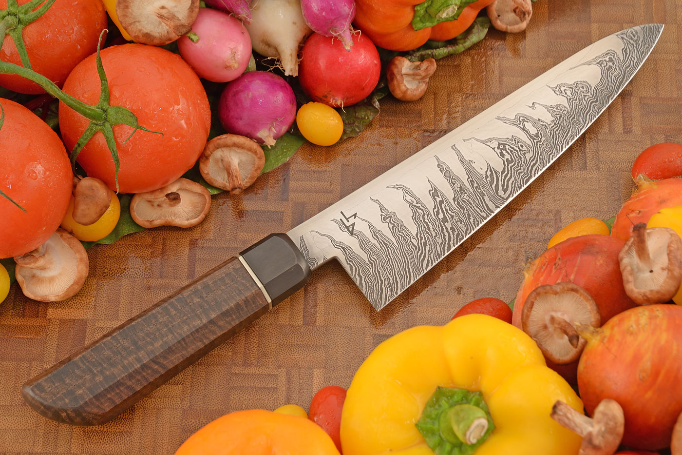 Flame Tooth Mosaic Damascus Chef's Knife (Gyuto) with Curly Walnut (7-1/2 in.)